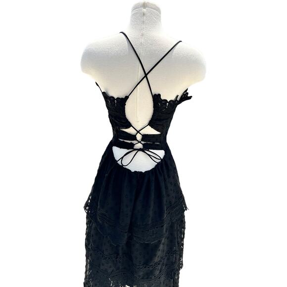 NWOT Black Ivy Lace Trim Plunge Midi Dress size Medium - Picture 10 of 11